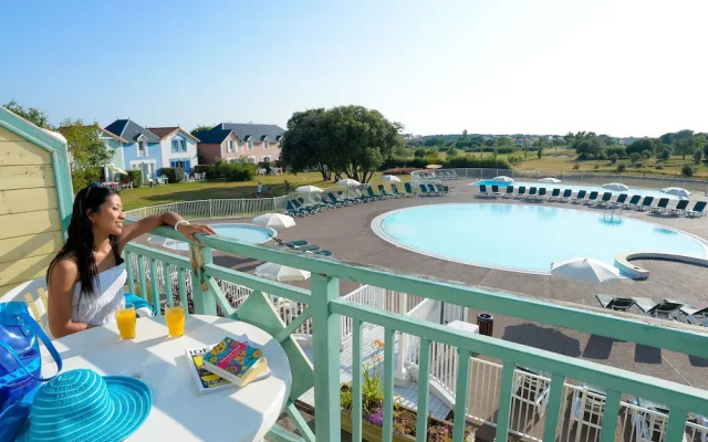Stylish Apartment Located Near a Lake in the Vendée