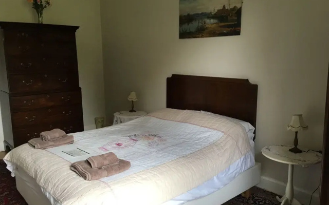 Ivy Knoll Self Catering