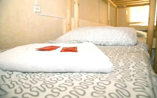 Hostels-Akademicheskaya
