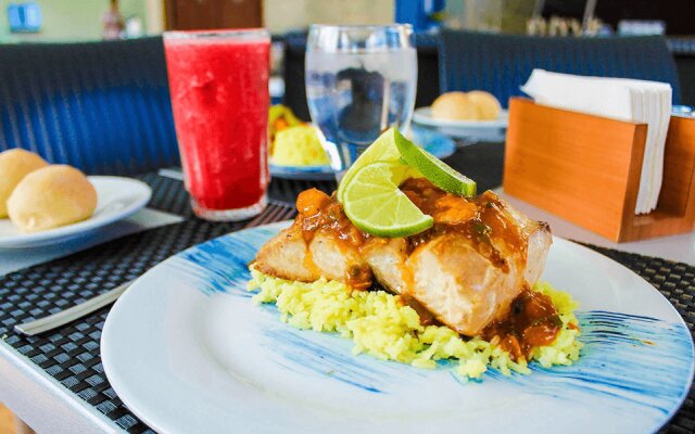 LD Punta Playa in La Guardia, Venezuela from 144$, photos, reviews - zenhotels.com meals