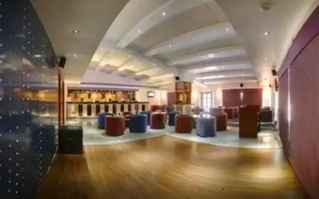 Luminous One Continent Hotel