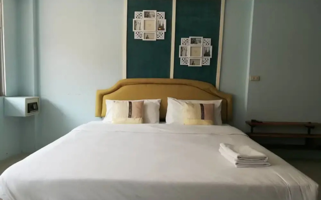 Apple Guesthouse