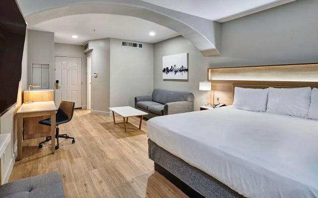 Radisson Hotel El Paso Airport
