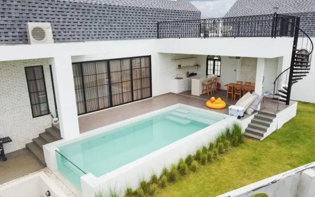 Oxygen Valley Khao Yai A4