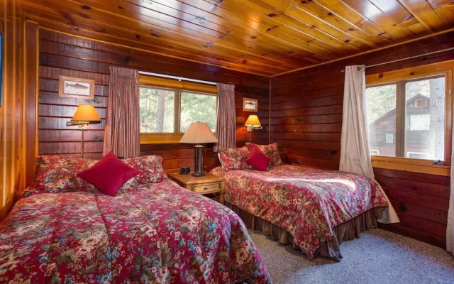 Hansen Cabin