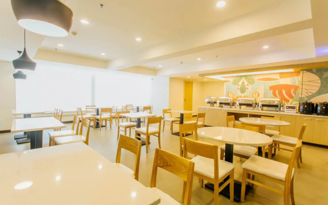 Hanting Hotel Xian Qujiang International Convention and Exhibition Center