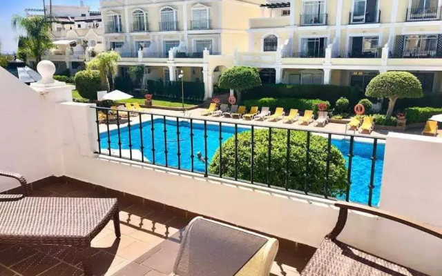 ALOHA - Espectacular Apartamento con 3 piscinas, 3 terrazas y parking