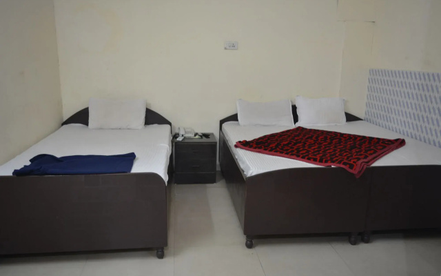 Shubham Hotel