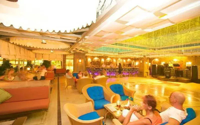 Kamelya World Holiday Village
