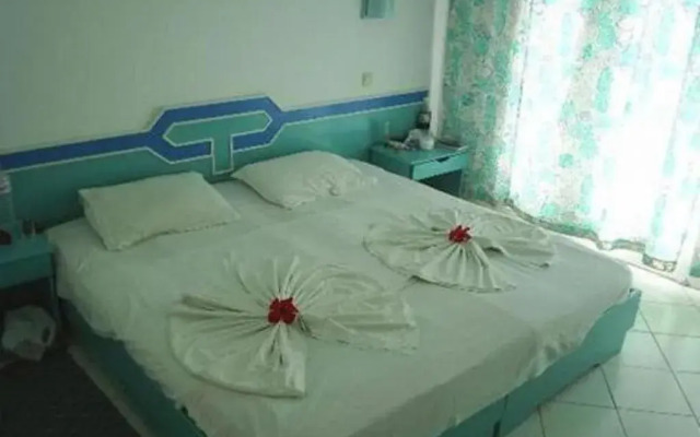 Hotel Emira