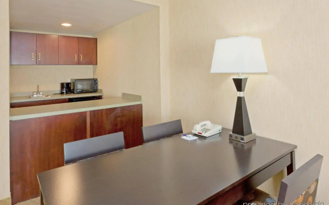 Holiday Inn Express Hotel & Suites Dover by IHG