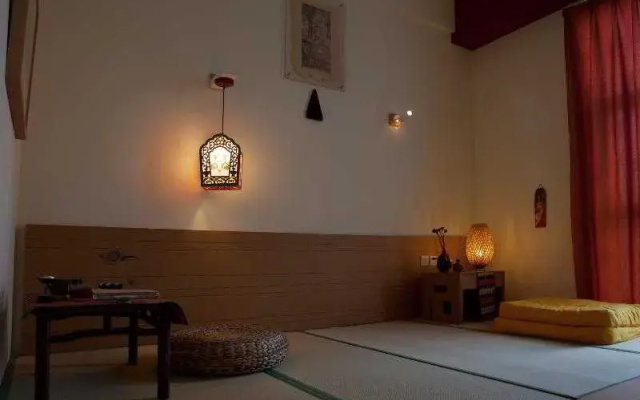 E518 Boutique Art Hotel