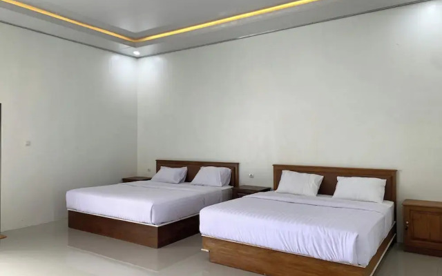 Grand Wijaya Hotel dan Villa Sarangan
