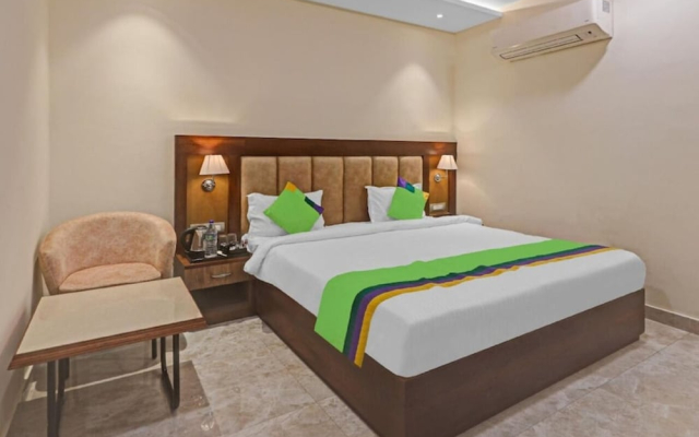 Hotel Heaven Grand Lucknow