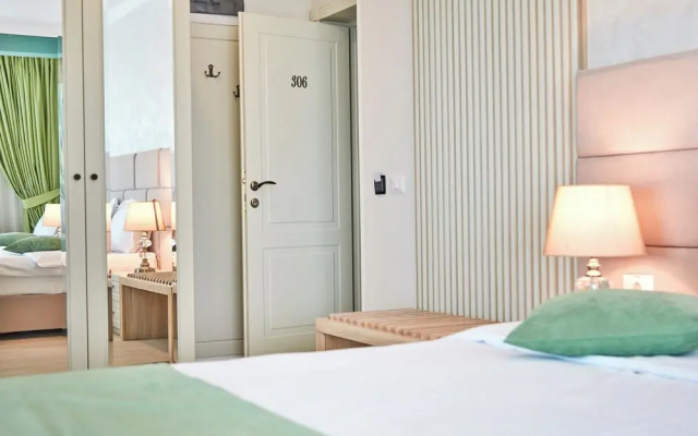 Hotel Azaleea Mamaia Nord