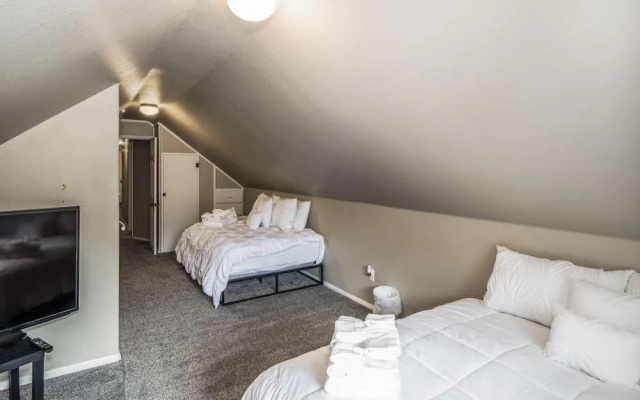 Benji's Canyon by Ruidoso Vacation Rentals