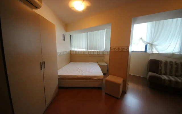 Menada Apartments in Rainbow 1 Complex