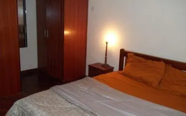 Capital Inn  Suites Hotel