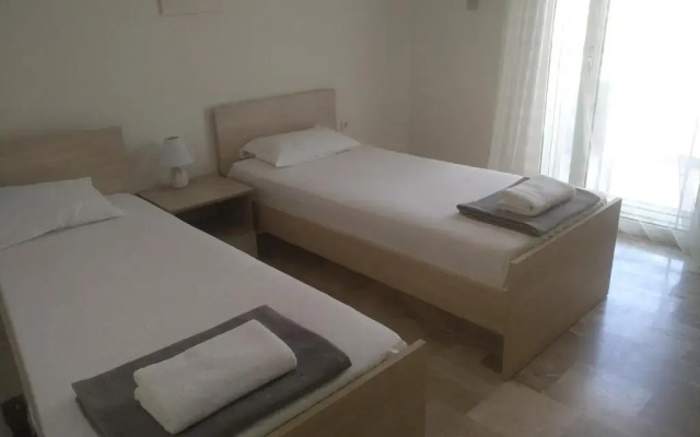 NIKOS HOUSE παραλία Οφρυνίου
