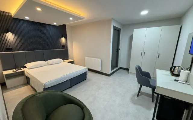 Trio Palace