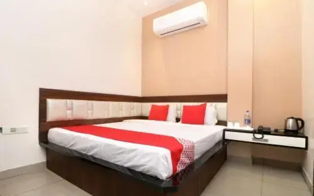 Hotel M9 By OYO