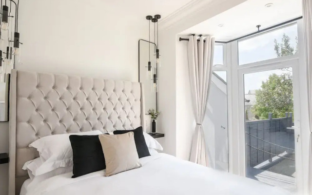 Fore Street House - Apartment 2