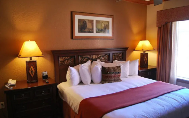 White Pines 2-BD at Westgate - Liberty