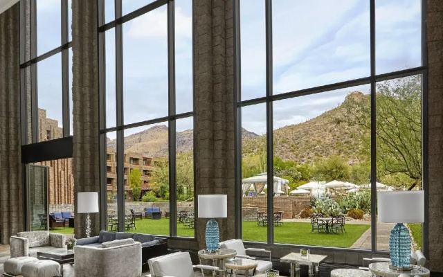 Loews Ventana Canyon Resort