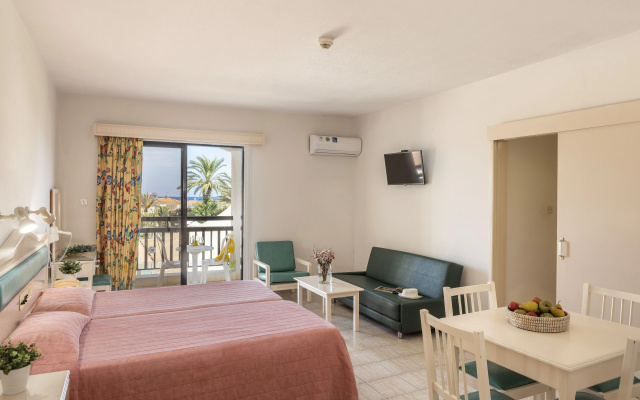 Seagull Hotel
