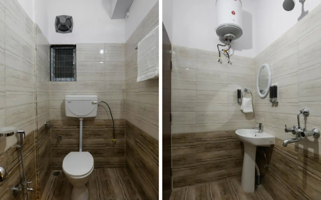 SilverKey Executive Stays 42881 Swastik Inn Kamakhya