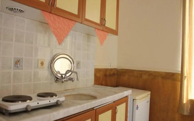 Best Life Apartment Hotel