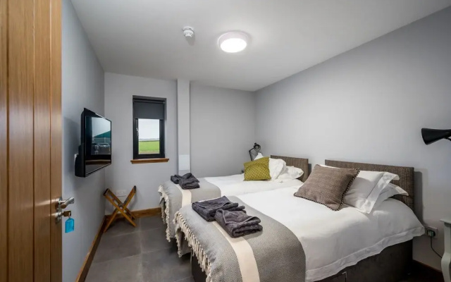 Auchlishie Apartment