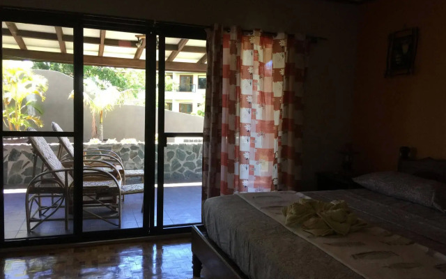 TipTop Hotel, Resto and Delishop