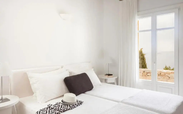 AGL Luxury Villas