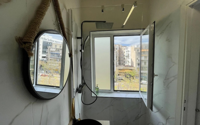 Cozy Apartment in Heart Athens Near Metro Fix 100m