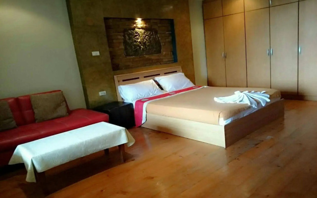 Beachspot Hostel & Restaurant - Adults Only