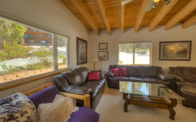 Enviable Lake & Mountain Views wth Waterfal