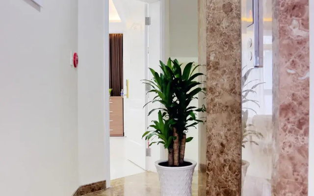 Sunshine Hotel & Apartment