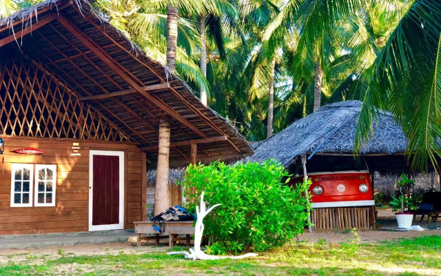 Ruuk Village