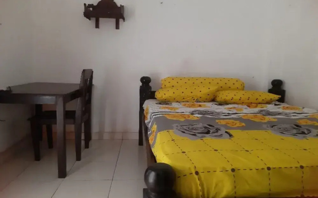 Hotel O Ravaya Homestay