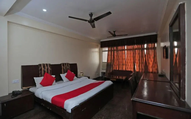 Oyo 29807 Hotel The City Heart