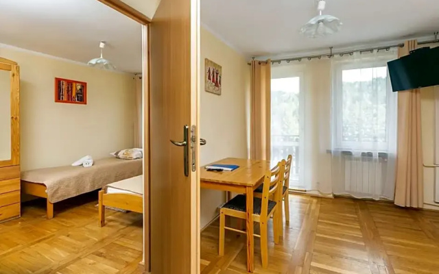MADOHORA_SŁOŃCE