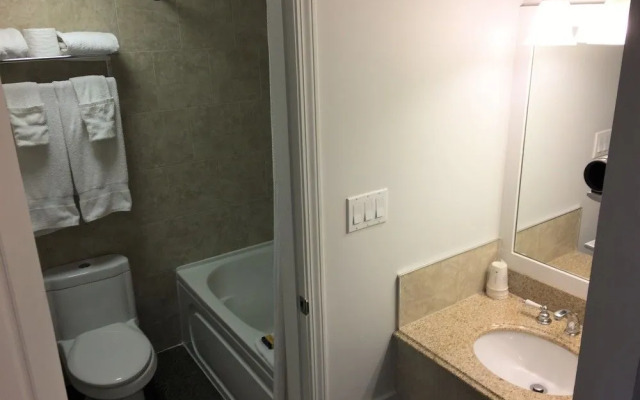Kelowna Good Night Inn