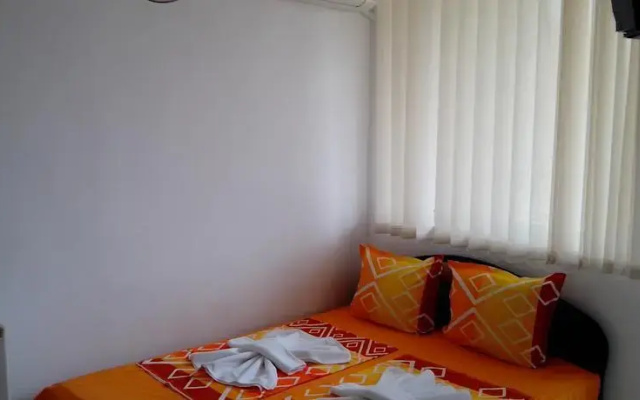 Demirevi Guest House