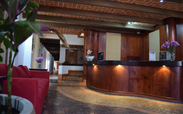 Hotel Plaza Magnolias