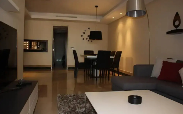 2 Beds Apartment with Private Pool