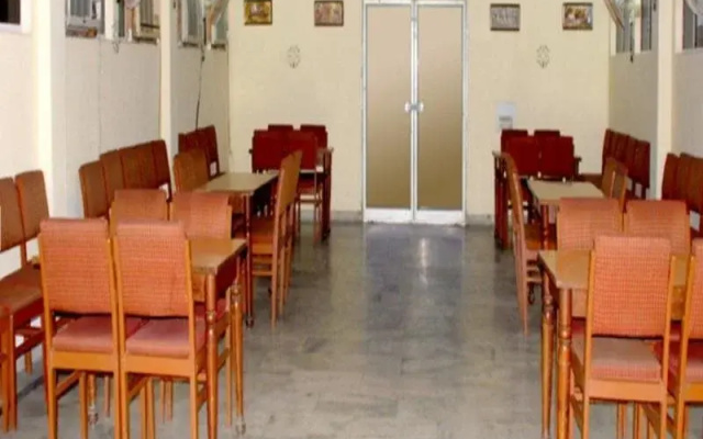 Hotel Anant