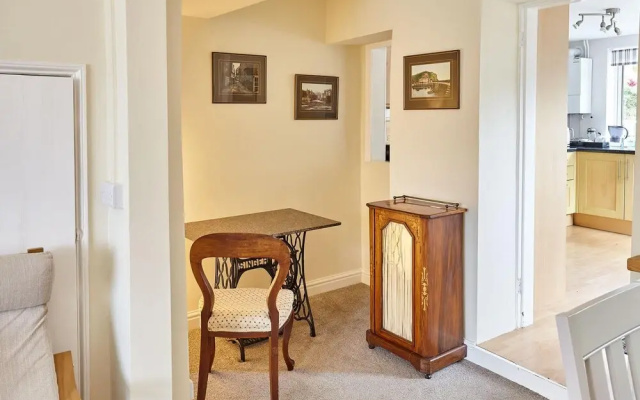 No. 8 Willowgate