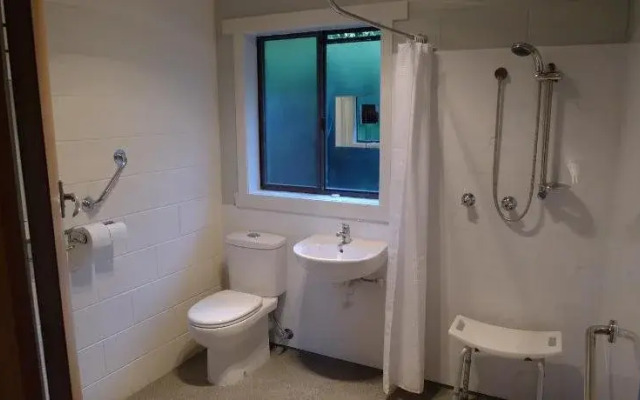 Willaway Motel Apartments