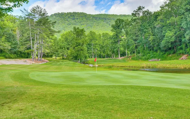Hike, Golf & Swim: Blue Ridge Cabin Escape